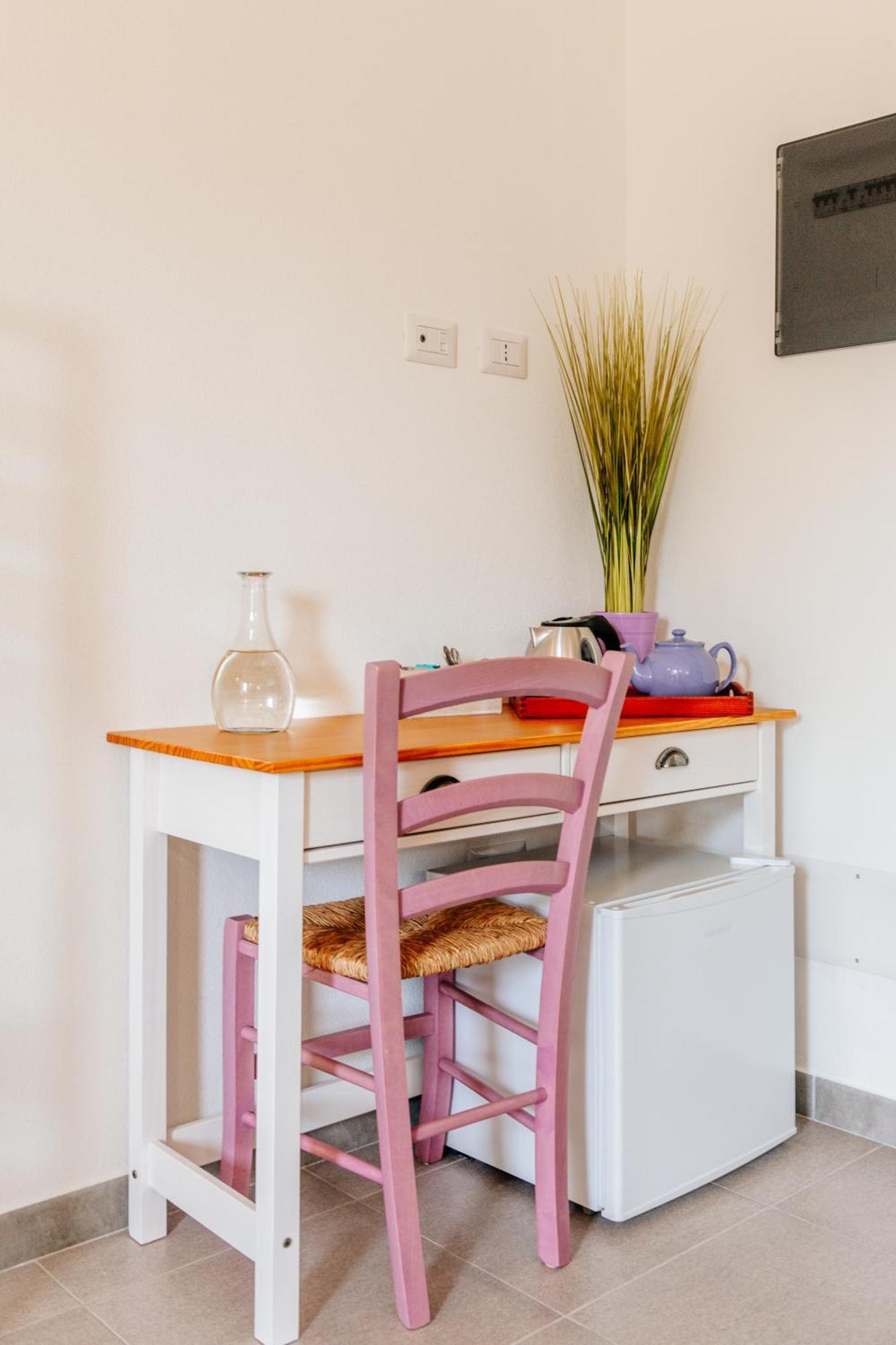 Domo Mediterranea Affittacamere-Guest House SantʼAntìoco Екстериор снимка